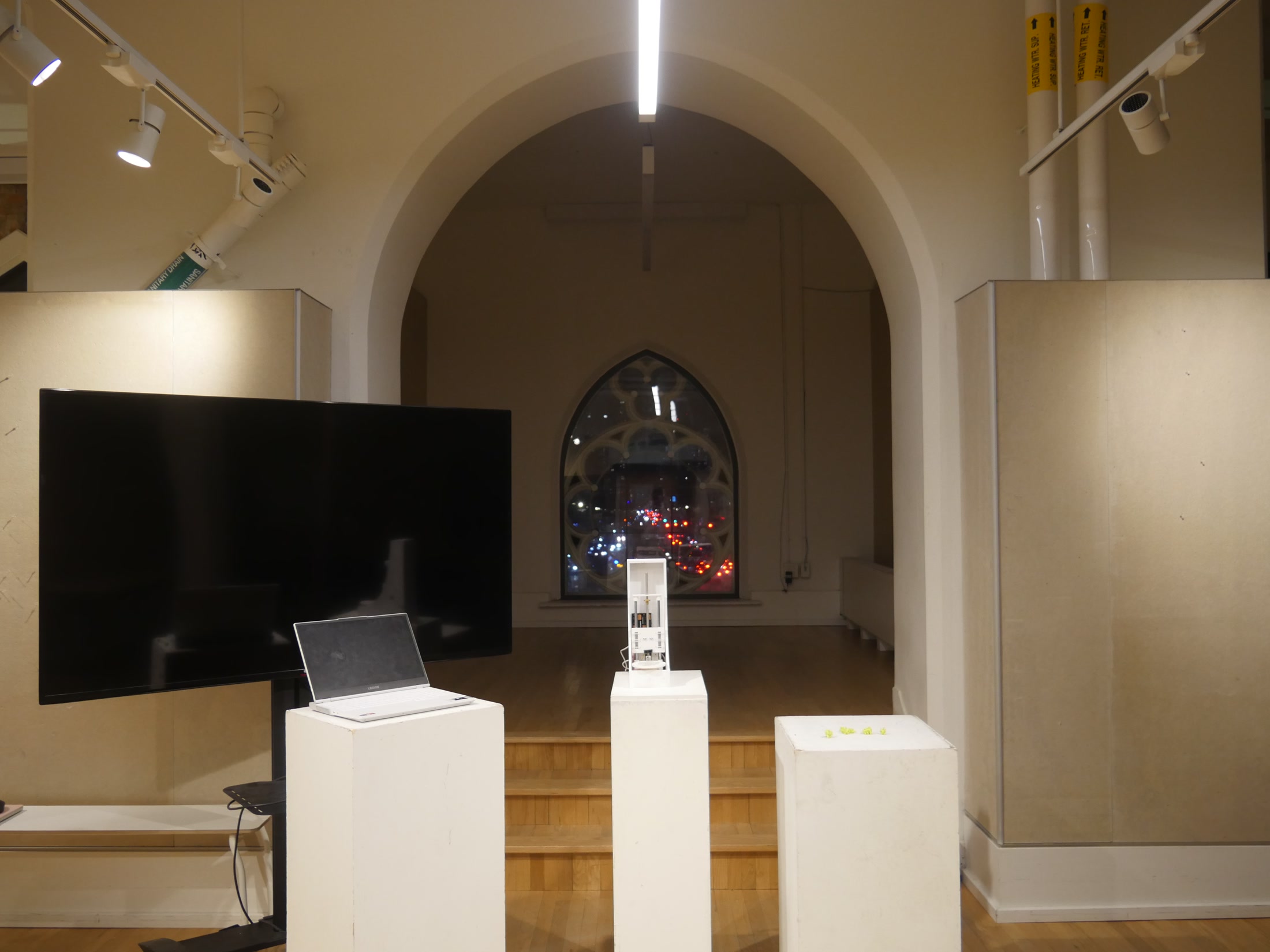 Block / Sketch scanner and display installed in the exhibition